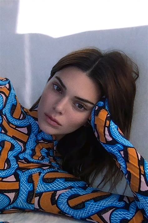 kendall jenner burberry photos|Kendall Jenner Brings Burberry’s New Collection To .